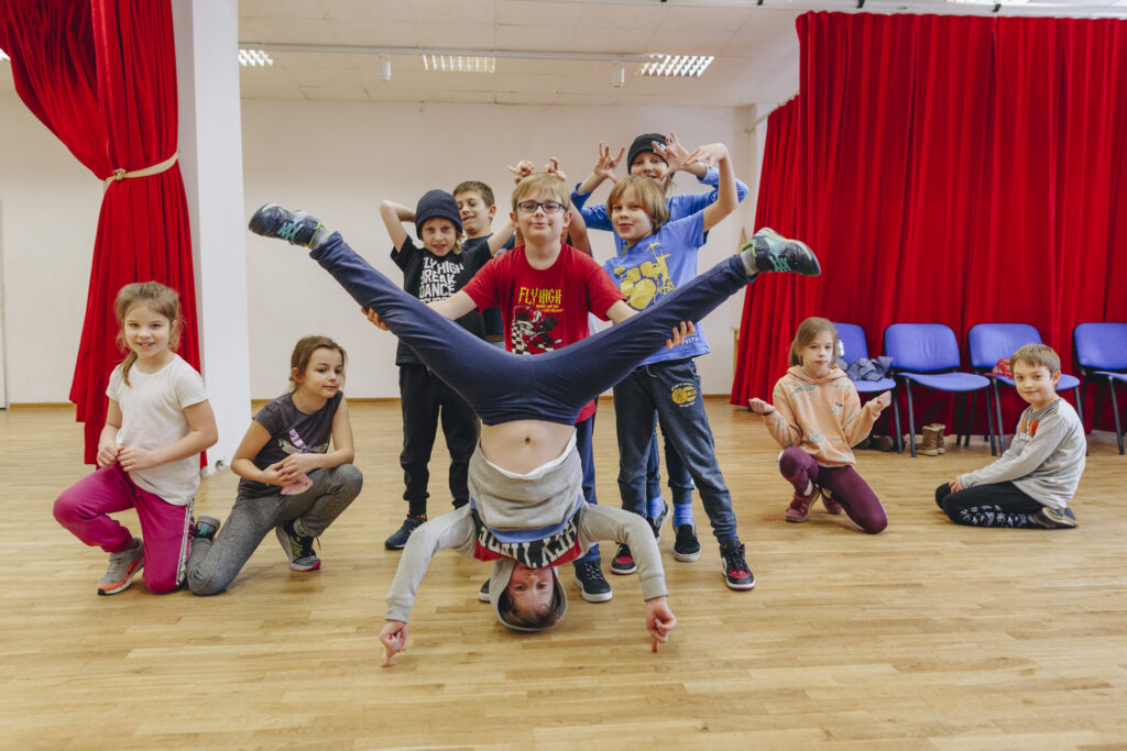 Zajęcia breakdance dla dzieci- trening grupy początkującej